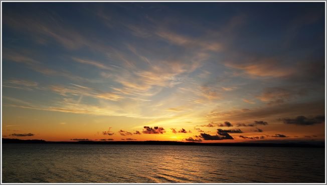 WEST SEATTLE WEATHER: Thanksgiving sunshine’s parting scene