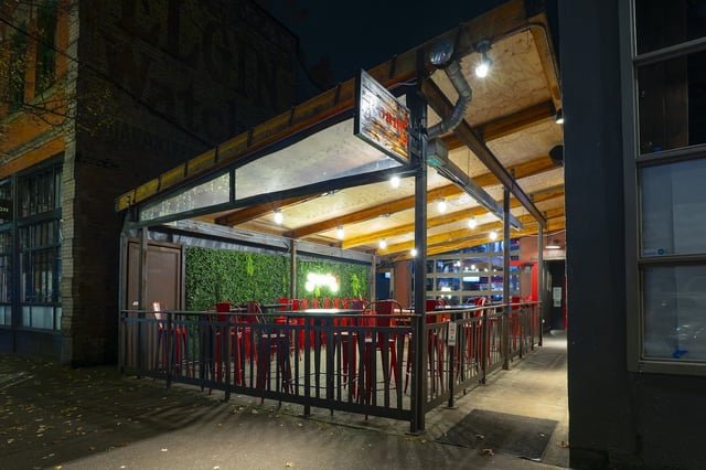 Ballard Ave’s Roam Bar applies for adult cabaret license, sparking criticism