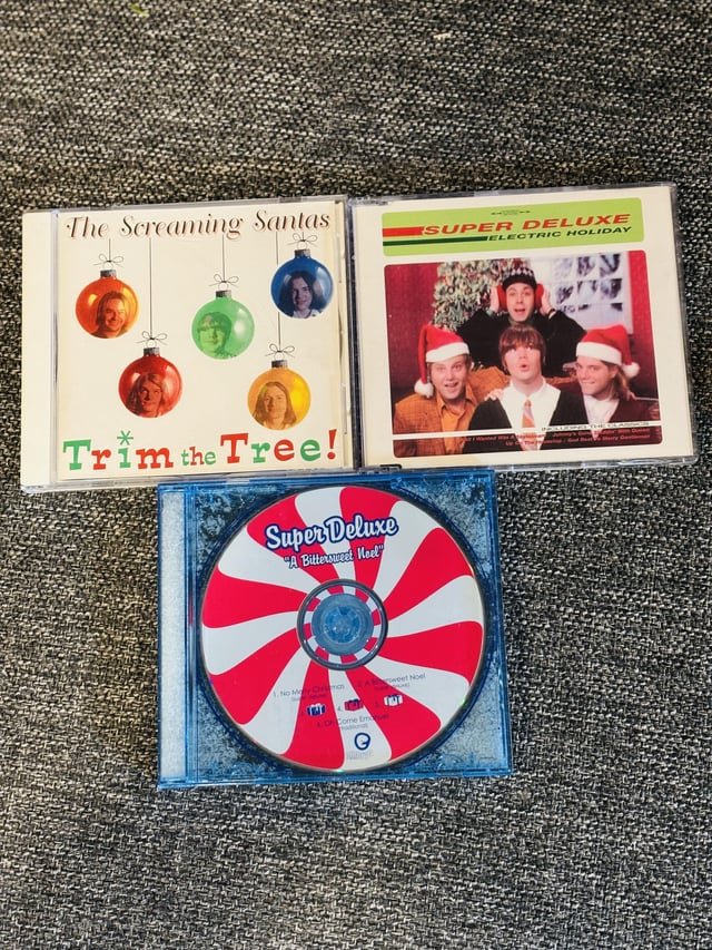 Merry Christmas all you Seattle teenagers from the mid to late 90s.