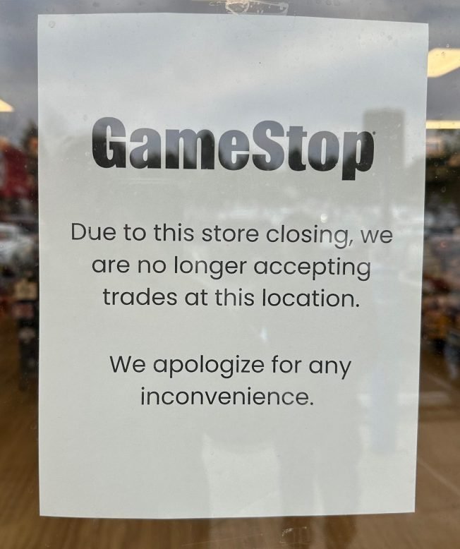 BIZNOTE: Westwood Village GameStop closing