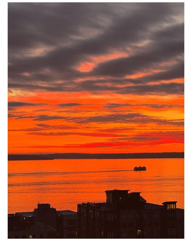 The sky last evening