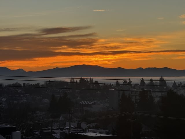 Sunrise over the cascades a couple days ago
