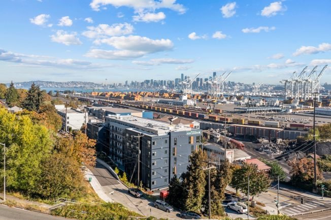 New apartments at Harbor Flats: Welcome, new West Seattle Blog sponsor!