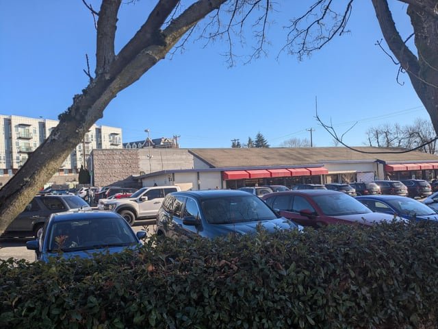 It’s BUSY at burger master