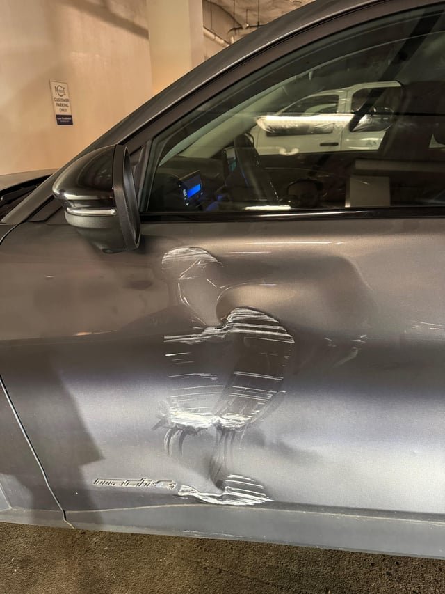Car dent service in Seattle