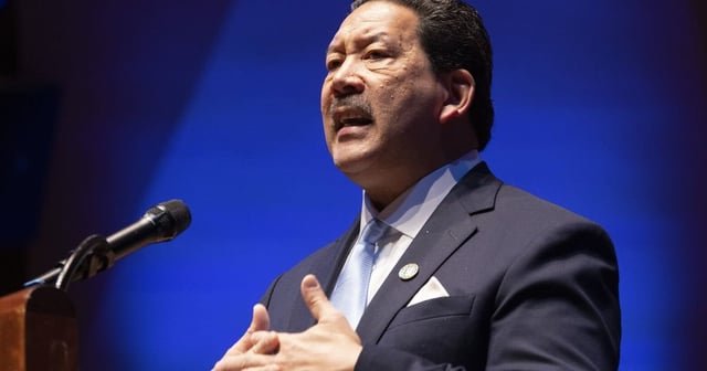 Mayor wants a car-free Pike Place Market – just secured my vote.