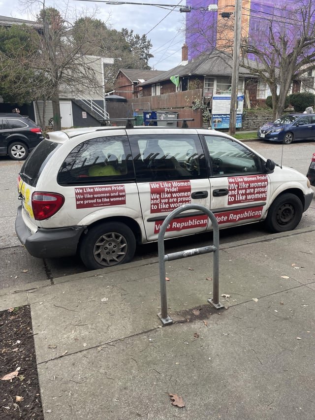 Caught the owner of this car browsing porn on the computer at the Ballard Library