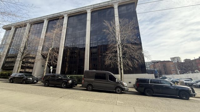 Massive Law Enforcement Presence in Lower Queen Anne (Uptown)