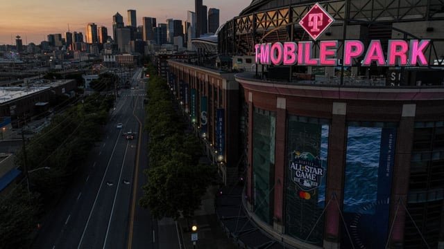 Seattle Mariners unveil 2025 Value Games, food, beer