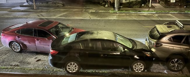 WEST SEATTLE CRIME WATCH: Hit-and-run driver in stolen car on Alki