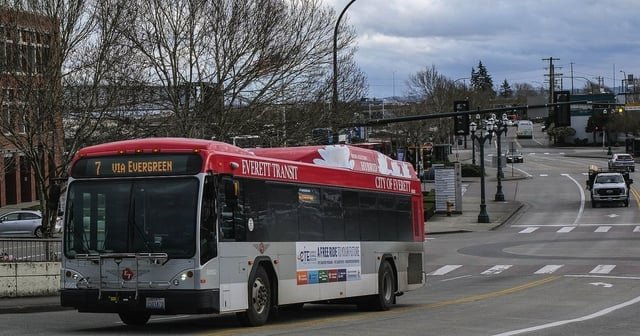 Seattle-area transit ridership keeps climbing, especially in one city