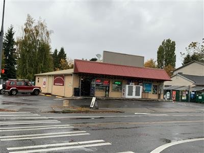 BIZNOTES: Opening date set; store for sale; home-selling secrets