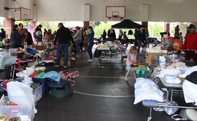 WEST SEATTLE SCHOOLS: Highland Park Elementary’s ‘Give and Take’ sale Saturday – got stuff to give?