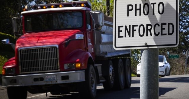 Seattle planning many more traffic cameras to catch speeders