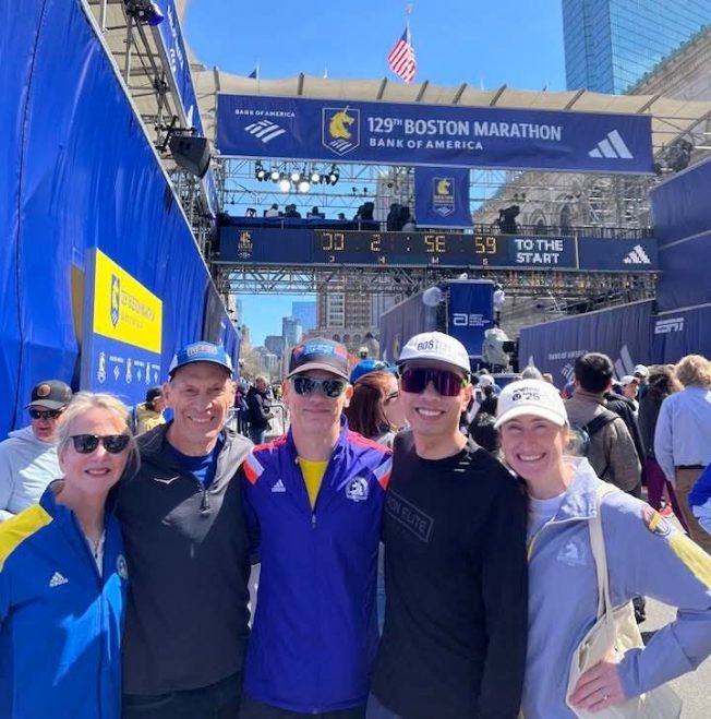READER REPORT: Ready to run! West Seattleites await Boston Marathon
