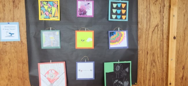 HAPPENING NOW: First West Seattle Art Walk of spring!