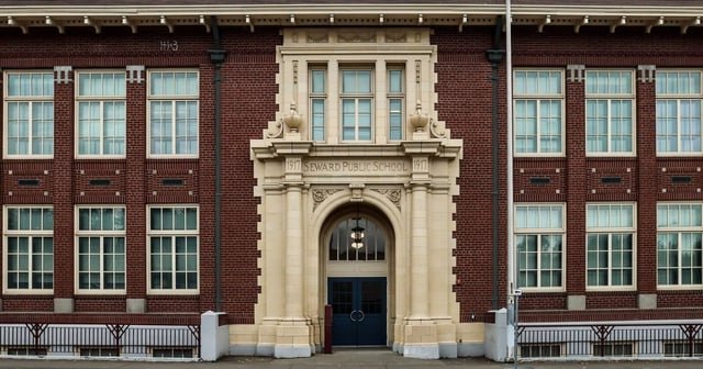 Why some Seattle students can’t attend the school of their choice