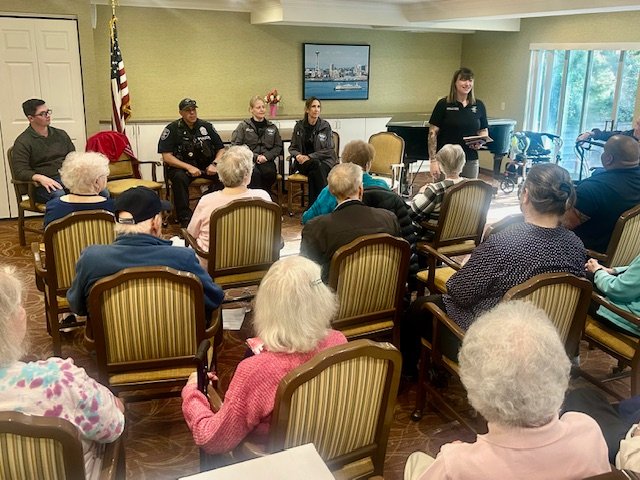 Neighbors share concerns, ideas with SPD at community safety meeting in Westwood