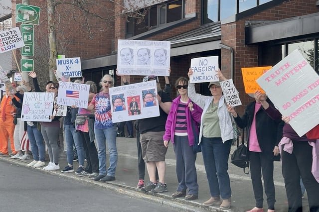 Tens of thousands protest Trump, Musk in Washington state ‘Hands Off’ protests