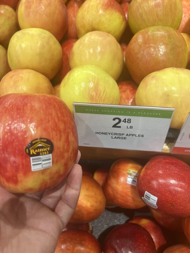 WA apples cost less on the east coast (SC) than the state they’re grown in. 🙄