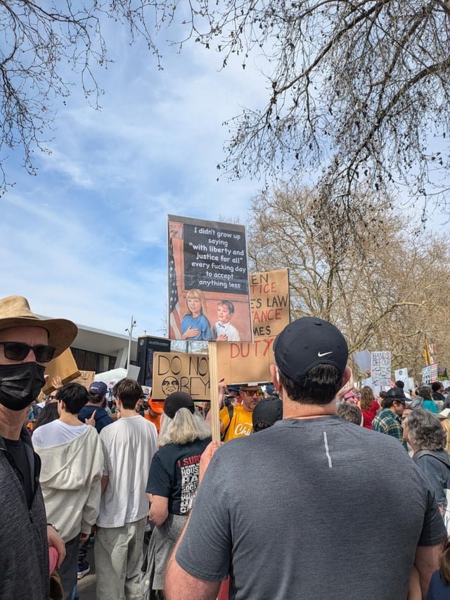 Favorite sign from Hands Off today.