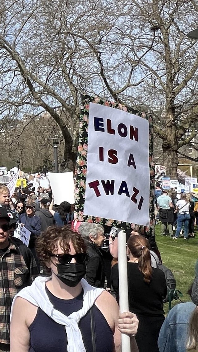 A smooth mashup 😂