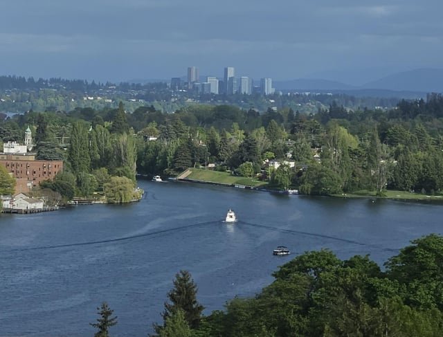Always take the window seat (when traveling on I-5N)