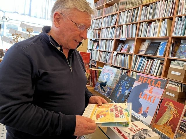 Got your bookstore passport? Seattle launches 10-day celebration of independent bookstores