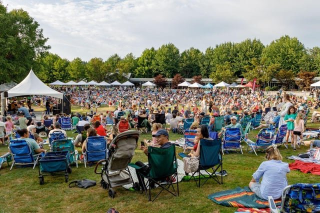 Family-friendly summer outdoor concerts around Seattle in 2025 [ ᕕ(⌐■_■)ᕗ ♪♬ ]