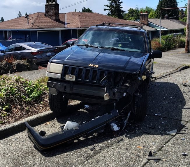 WEST SEATTLE CRIME WATCH: Early morning hit-run west of The Junction