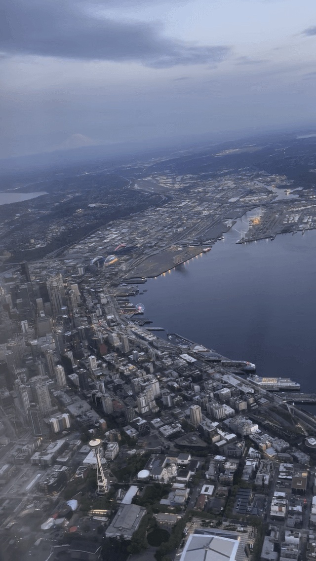 SeaTac Approach over Seattle