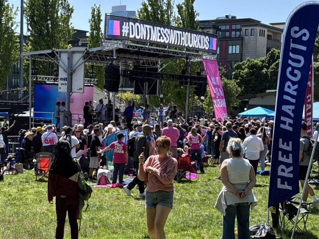 When folks, not from Seattle, came to Cal Anderson, looking for a fight.