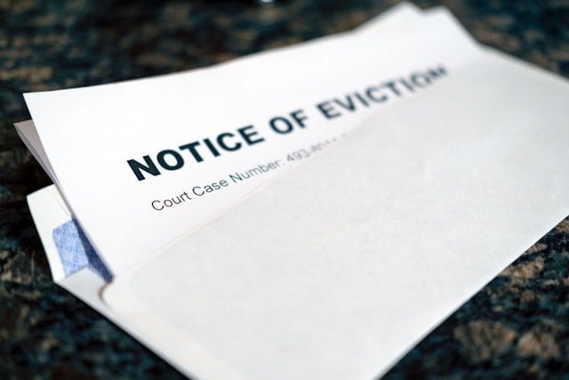 Some low-income renters in King County evicted without attorneys despite state law
