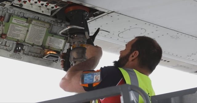 SEA Airport aircraft fuelers vote to authorize strike