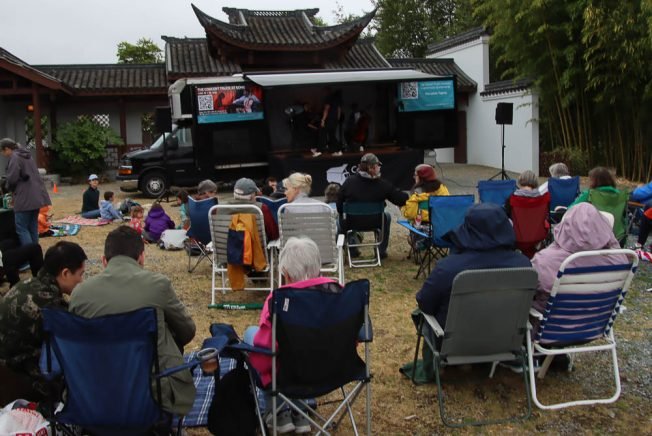 WEEKEND PREVIEW: Seattle Chamber Music Society’s Concert Truck here for two performances Sunday