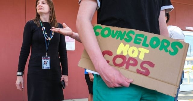 Seattle students protest proposal for police officer at Garfield High