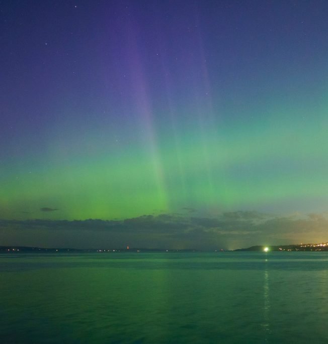 AURORA APPEARS: This morning’s sky show, seen from Alki. Tonight too?