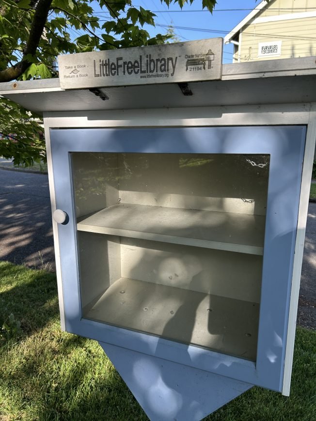 READER REPORT: Another West Seattle Little Free Library mysteriously emptied