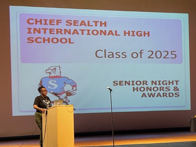 CONGRATULATIONS! One week before graduation, Chief Sealth IHS senior award recipients honored