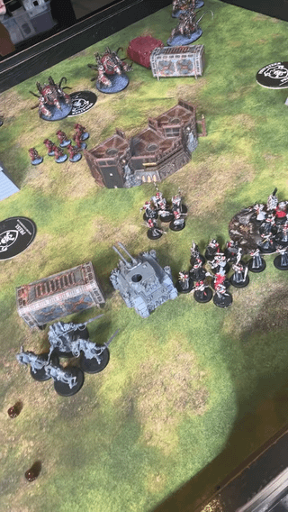 Long shot but are you the owner of these warhammer word bearers?