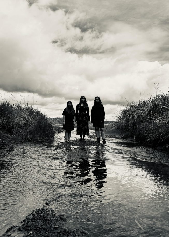 West Seattle Book Club, SSC mural celebration, dog-park design Q&A, more for your Thursday