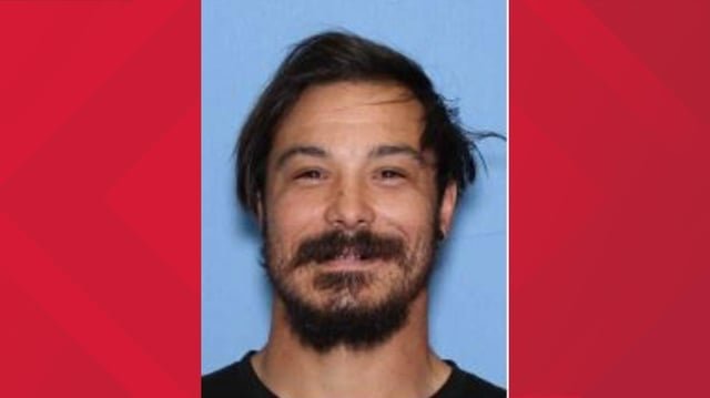 3 missing girls from Wenatchee found dead, father still at large and wanted for their murder