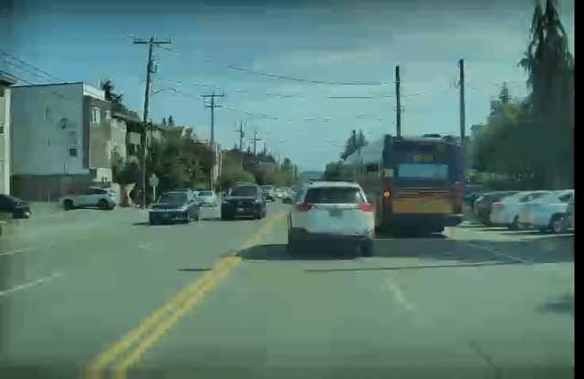 Aggressive or inattentive bus driver on Greenwood Ave N yesterday