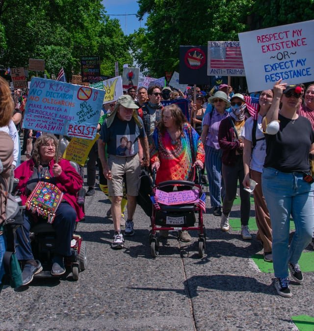 Pictures from “no Kings” day