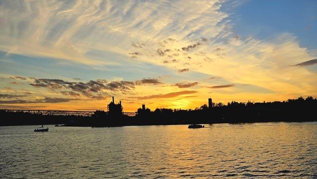 last night’s sunset over gasworks from lake union