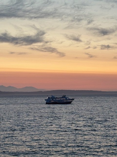 TRAFFIC, WEATHER, ROAD WORK, TRANSIT: Last Monday of spring