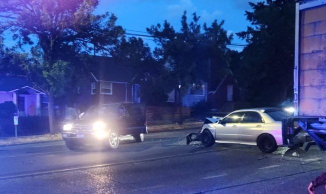 TRAFFIC ALERT: Crash closes 35th at Willow