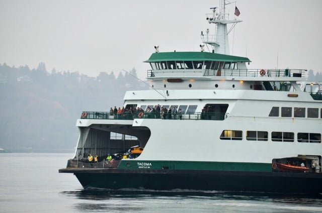 Washington State Ferries analyzing its options
