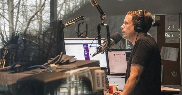 KEXP hosts 27-hour marathon broadcast to protest potential public media cuts