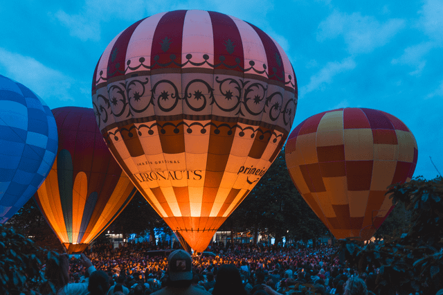 Hot Air Balloon event (Sunday)